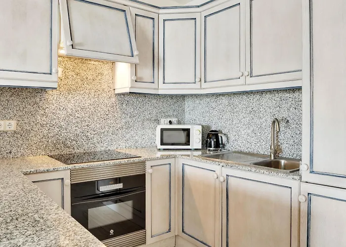 Amazing View Of Puerto Banus Lägenhet *